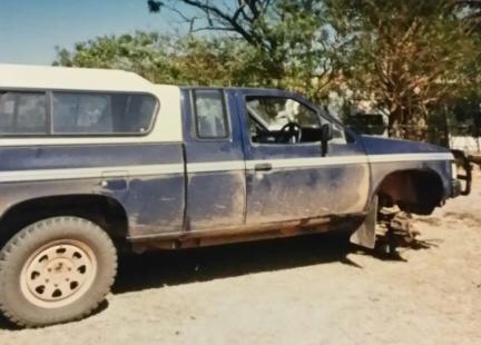 See that bit between the door and the trailer? THAT is where Lauren and I perched for the entire drive.